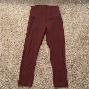 Lululemon Wunderunder crop Soft Material